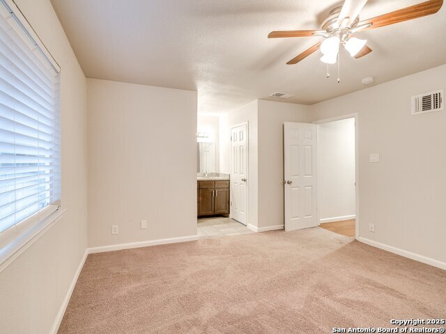 Image 30 of 41 For 100 Lorenz Rd.  1504