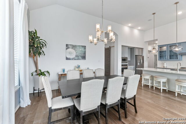 Listing photo id 9 for 12026 Bailey Hills