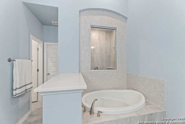 Listing photo id 27 for 12026 Bailey Hills