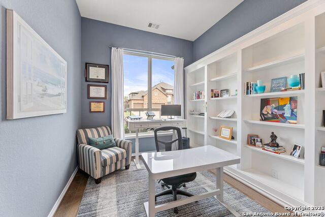 Listing photo id 5 for 12026 Bailey Hills