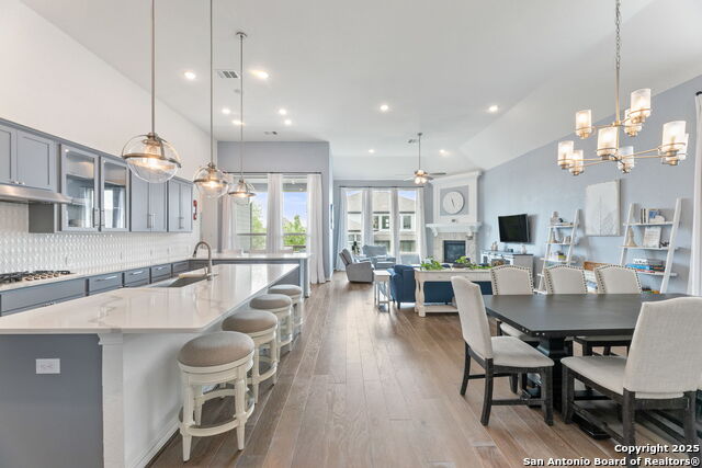 Listing photo id 7 for 12026 Bailey Hills