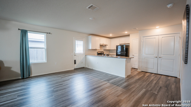 Image 6 of 24 For 12923 Links Bch