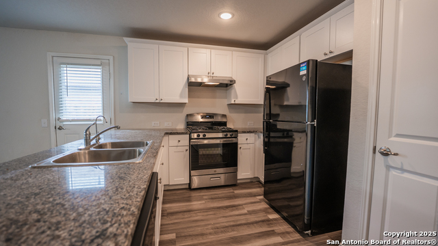 Image 8 of 24 For 12923 Links Bch