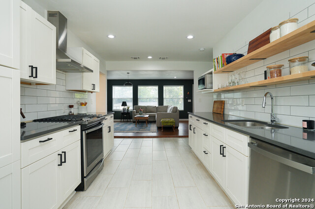 Image 12 of 29 For 712 Rittiman