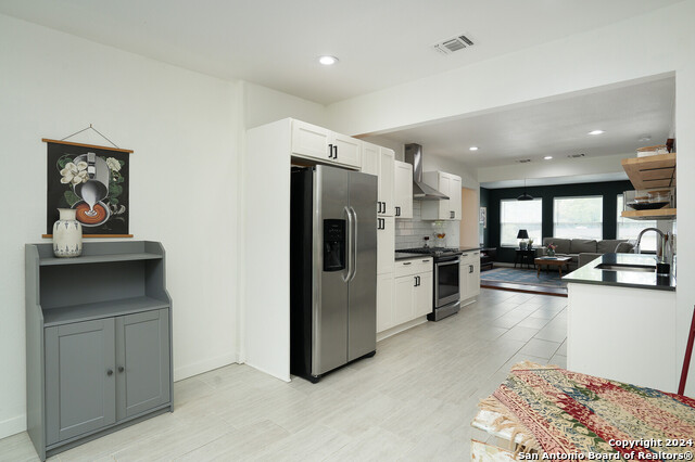 Image 14 of 29 For 712 Rittiman
