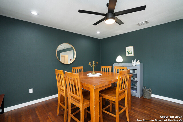Image 16 of 29 For 712 Rittiman