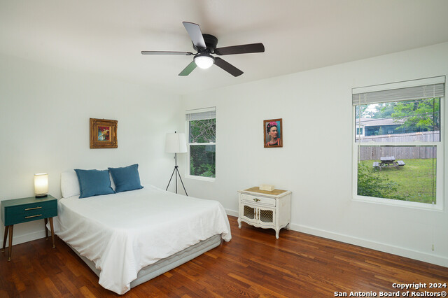 Image 18 of 29 For 712 Rittiman