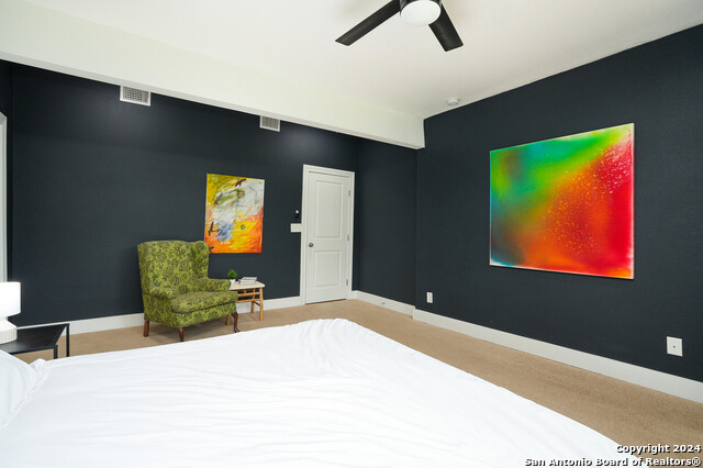 Image 22 of 29 For 712 Rittiman