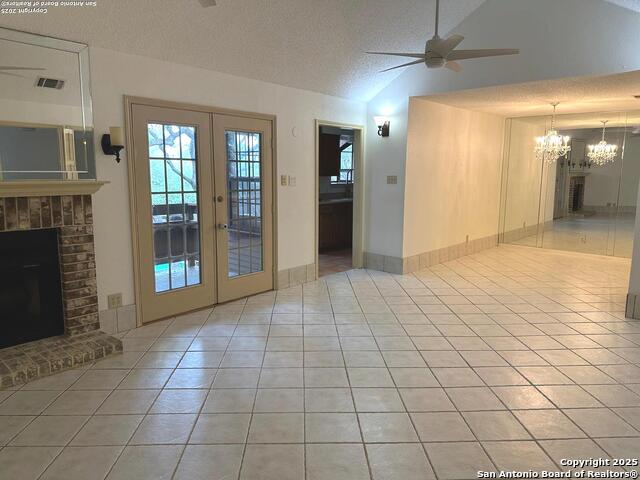 Image 4 of 24 For 10955 Wurzbach  203