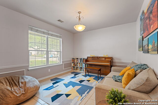 Image 7 of 33 For 8418 Branch Hollow