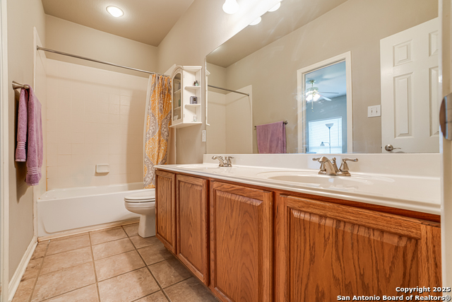 Image 27 of 45 For 8742 Stoney Brook