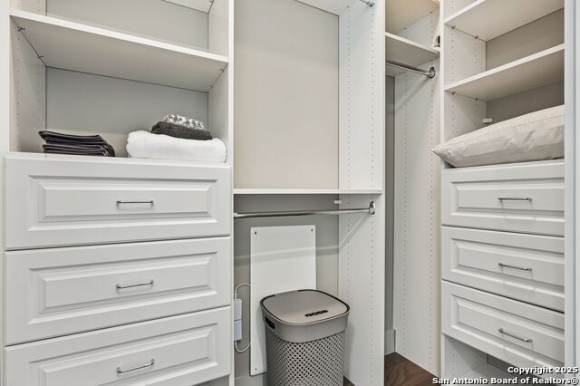 Image 11 of 26 For 123 Lexington  Apt 1