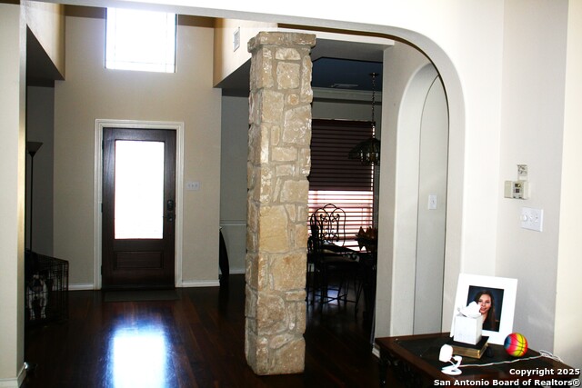 Listing photo id 0 for 1530 Pheasant Rdg