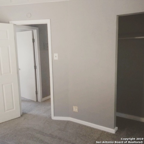 Image 3 of 10 For 3907 Eldridge Ave