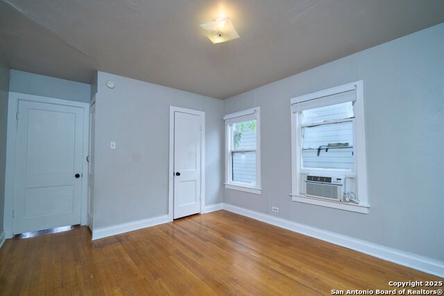 Image 3 of 10 For 218 Claremont  4