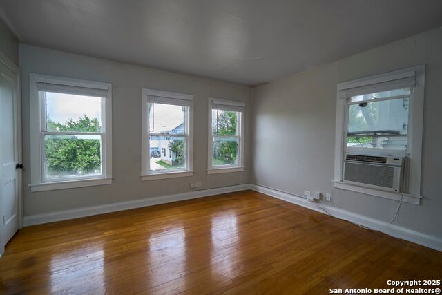 Image 8 of 10 For 218 Claremont  4