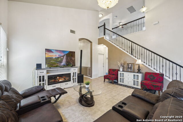 Image 7 of 34 For 9114 Quihi Way
