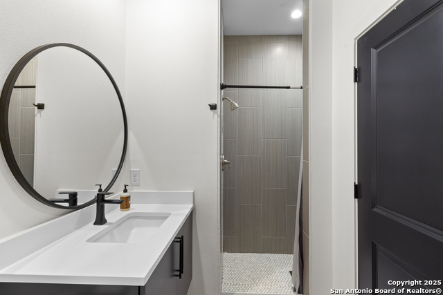 Listing photo id 12 for 134 Lachapelle E