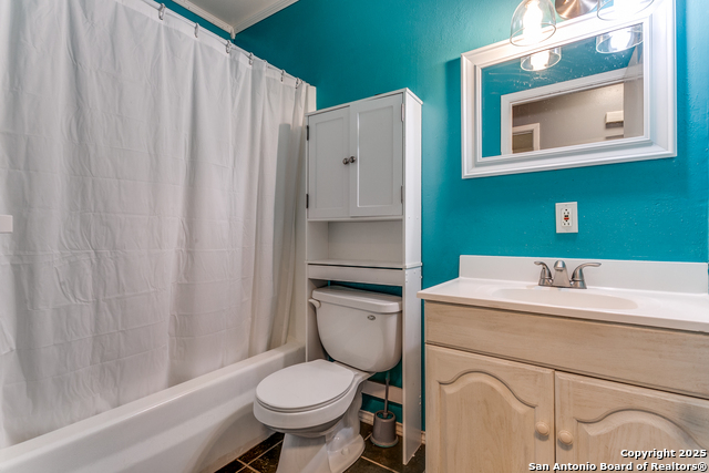 Image 16 of 25 For 6835 Spring Hurst