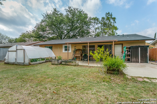 Image 21 of 25 For 6835 Spring Hurst