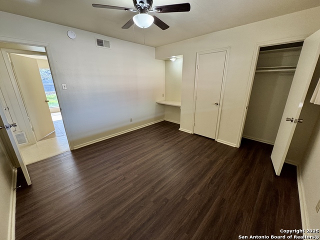 Image 15 of 25 For 6606 Southpoint St  1