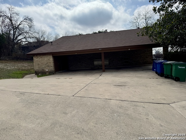 Image 2 of 25 For 6606 Southpoint St  1