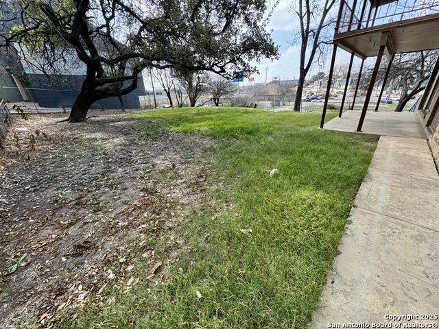 Image 22 of 25 For 6606 Southpoint St  1