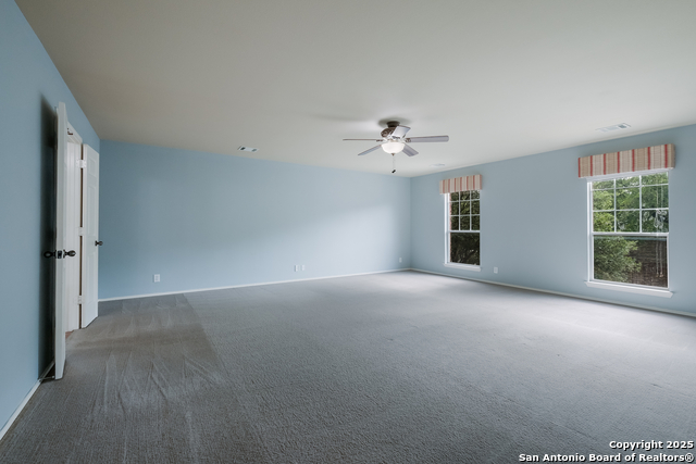 Image 16 of 29 For 327 Willow Grove Dr