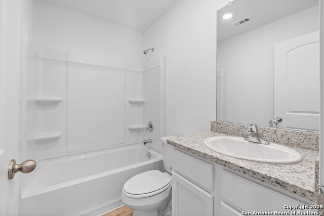 Listing photo id 14 for 11463 Blue Heron Haven