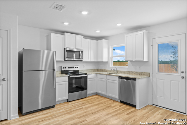 Listing photo id 4 for 11463 Blue Heron Haven