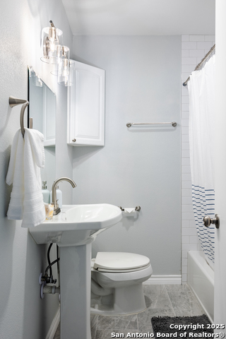Listing photo id 18 for 5214 Valley Oak
