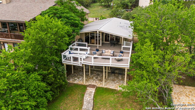 Image 3 of 47 For 1074 Lakebreeze