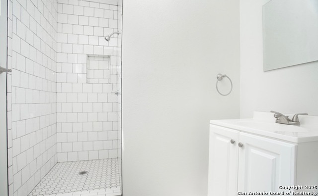 Image 13 of 18 For 507 Burwood Lane