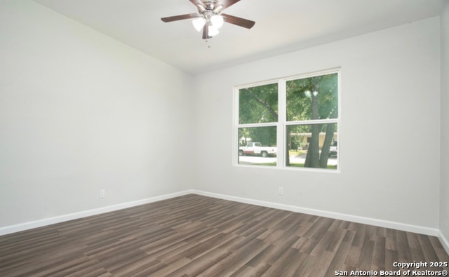 Image 17 of 18 For 507 Burwood Lane