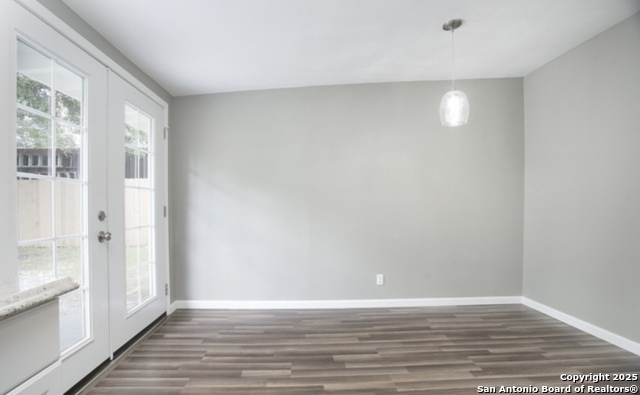 Image 9 of 18 For 507 Burwood Lane