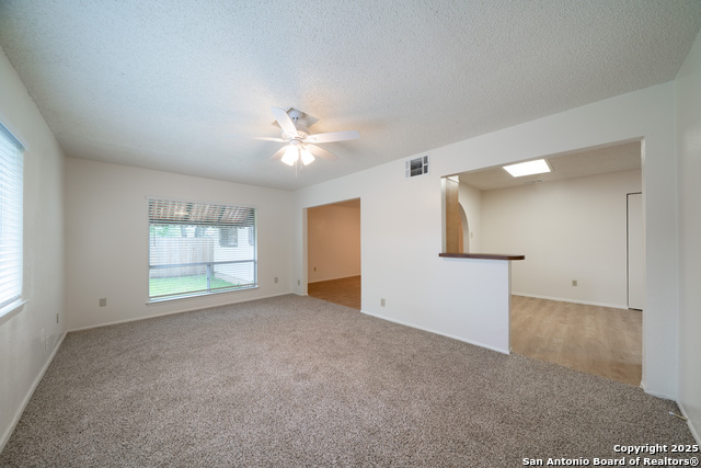 Listing photo id 8 for 7751 Pipers Hill