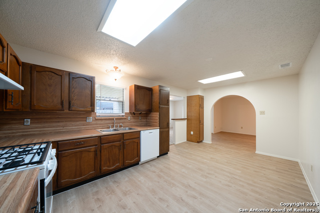 Listing photo id 4 for 7751 Pipers Hill