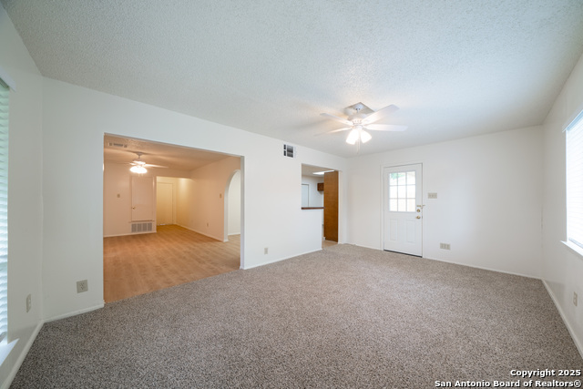 Listing photo id 6 for 7751 Pipers Hill