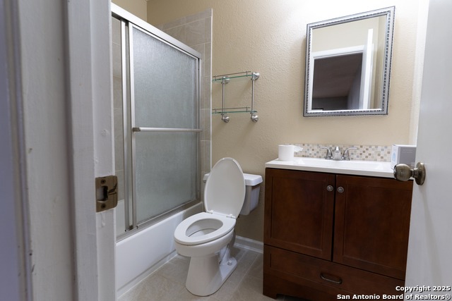 Image 15 of 17 For 13338 Greenstone