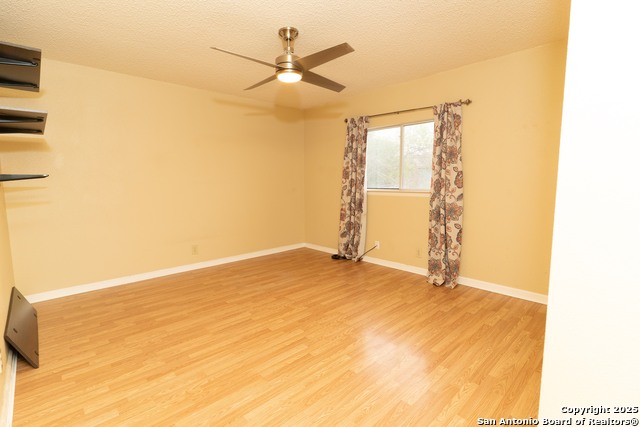 Image 9 of 17 For 13338 Greenstone