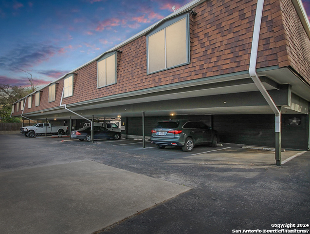 Image 16 of 20 For 1045 Shook Ave  138