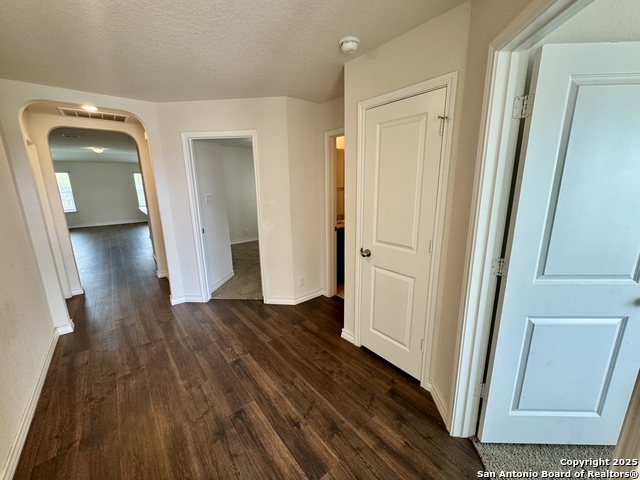 Image 3 of 23 For 287 Cuban Emerald