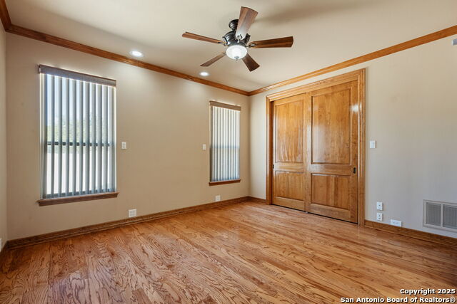 Listing photo id 18 for 125 Creek Springs