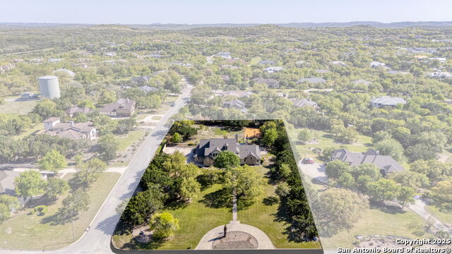 Listing photo id 1 for 125 Creek Springs