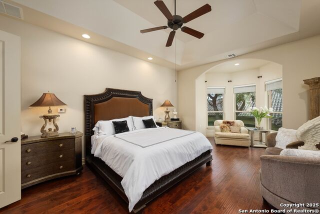 Image 13 of 59 For 6710 Ghia Ln
