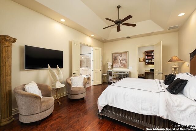 Image 15 of 59 For 6710 Ghia Ln