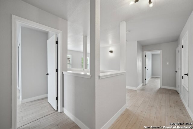 Image 19 of 35 For 7910 Oakwood Pine