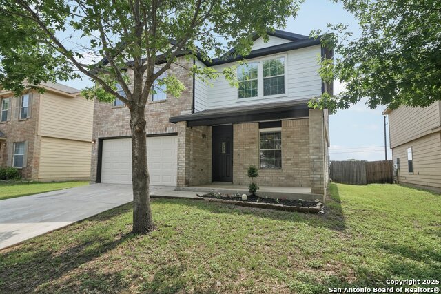 Image 2 of 35 For 7910 Oakwood Pine