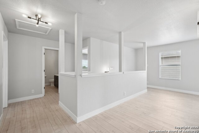Image 21 of 35 For 7910 Oakwood Pine