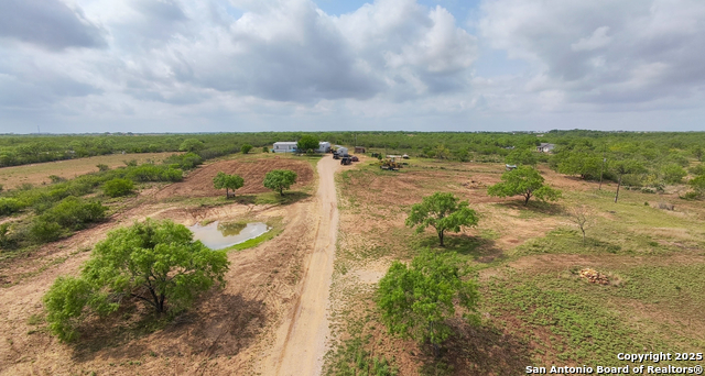 Details for 1040 Cr 431  , Pleasanton, TX 78064